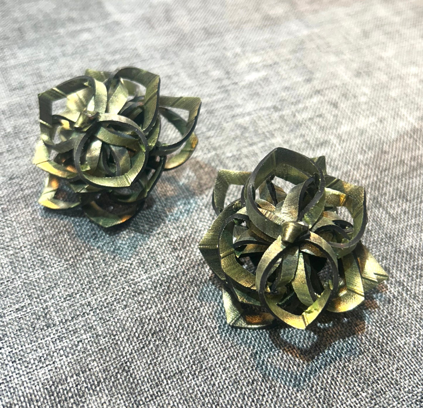 Rubber rose ear studs