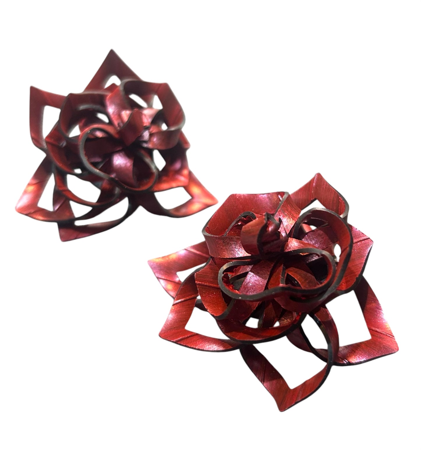 Rubber rose ear studs